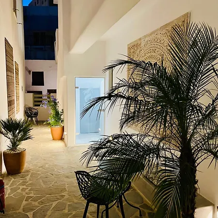 Ione Naxos City